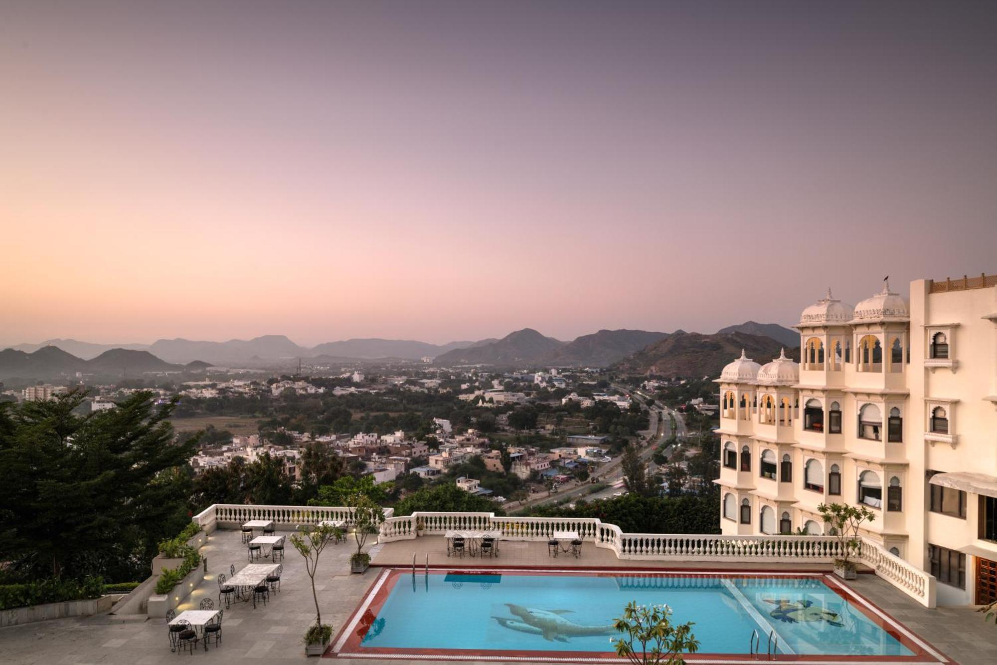 Bhairavgarh Palace Udaipur Dış mekan fotoğraf