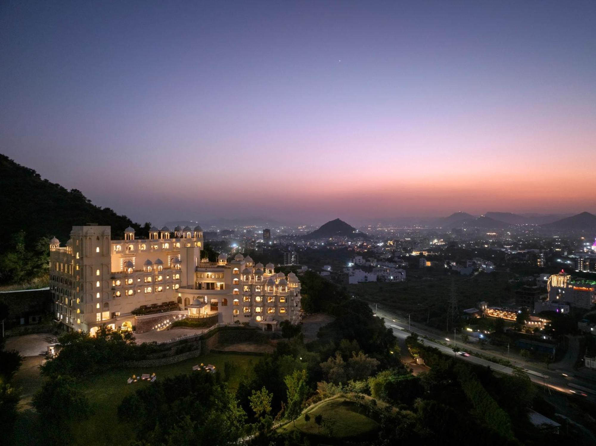 Bhairavgarh Palace Udaipur Dış mekan fotoğraf