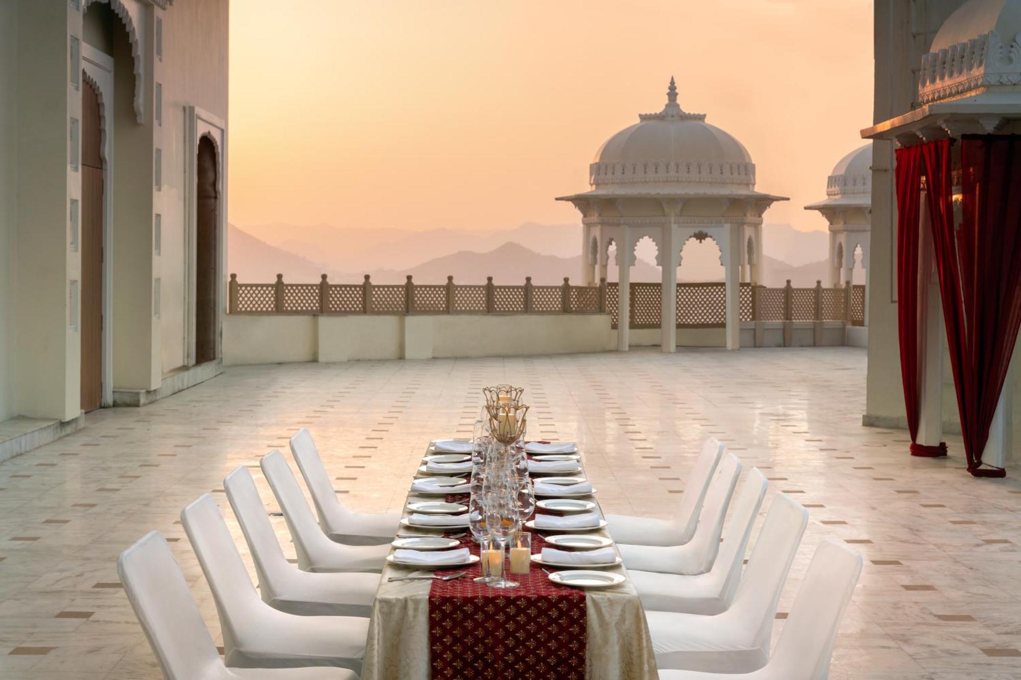 Bhairavgarh Palace Udaipur Dış mekan fotoğraf