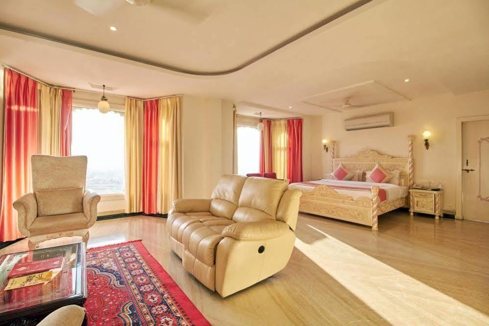 Bhairavgarh Palace Udaipur Dış mekan fotoğraf